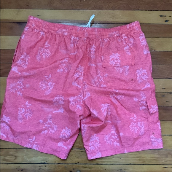 Tommy Bahama Swim Trunks - Picture 2 of 9